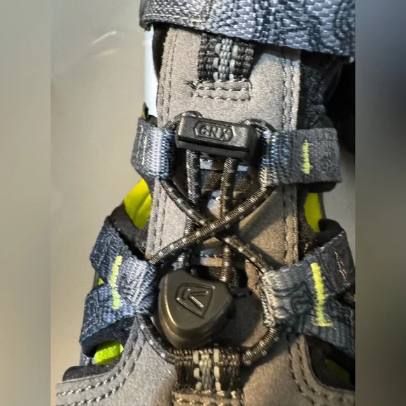 KEEN Little Kids' Seacamp II CNX
SIZE 12 - Picture 5 of 12
